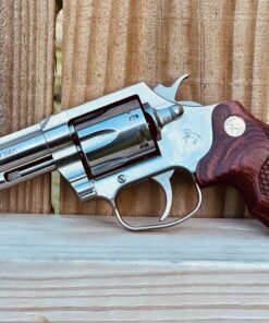G33 / Colt King Cobra .357 Magnum 6 Shot w/Snake Scale Pattern Walnut Grips