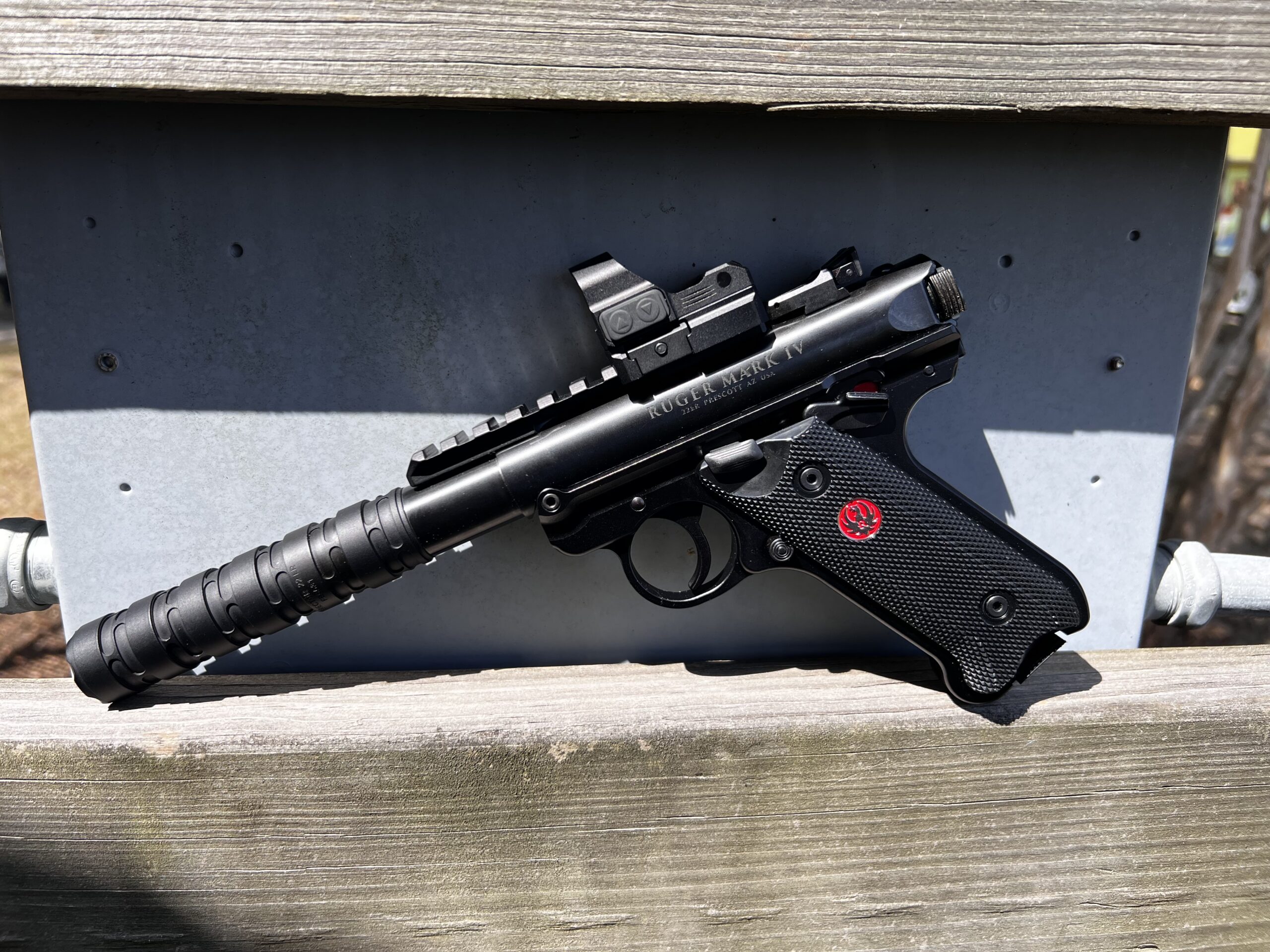 P42 / Ruger Mark IV Target w/ Primary Arms MRS Gen2 Mini Reflex Red Dot & Q Erector 22 Suppressor